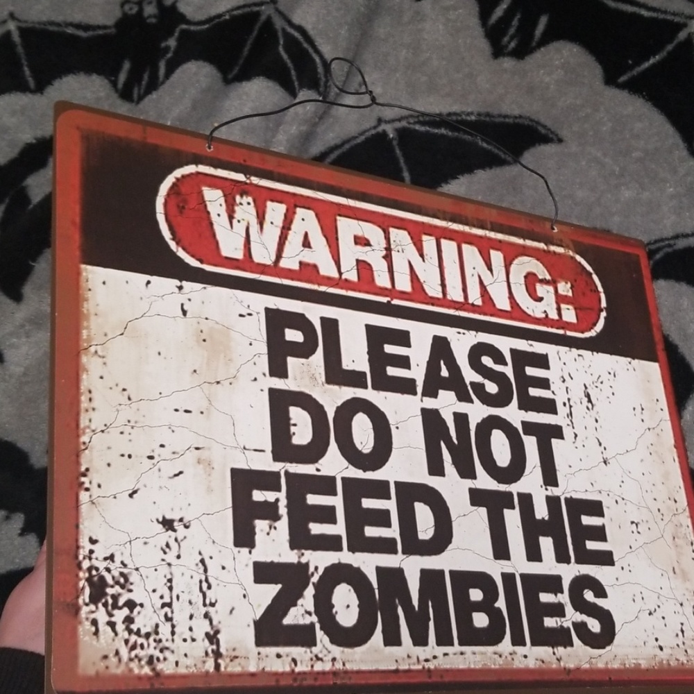 Halloween Signs - Picture 6 of 8